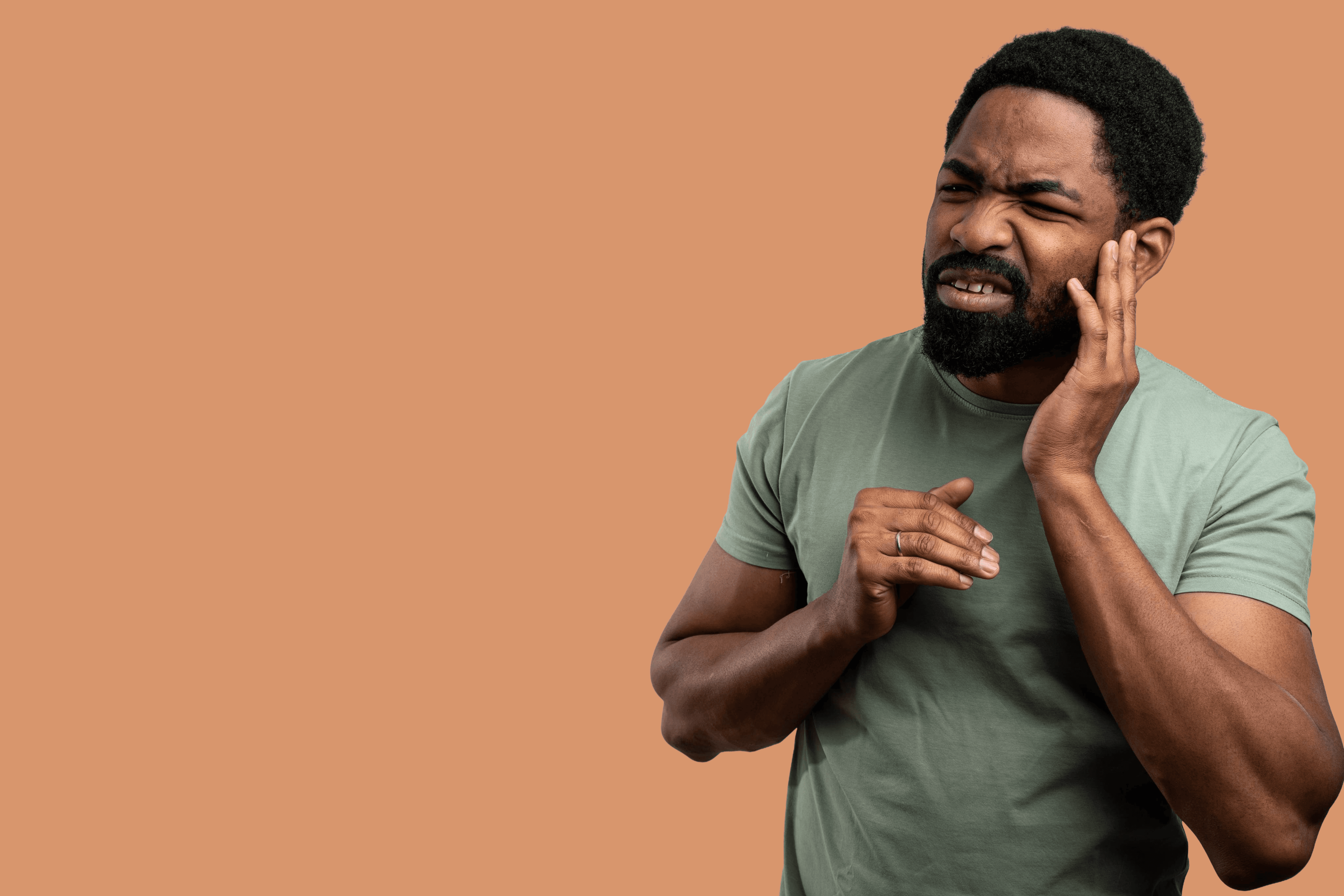 Тимпанопластика (восстановление барабанной перепонки) в Дубае Лечение боли при инфекции и перфорации барабанной перепонки в Müller Medical Clinic